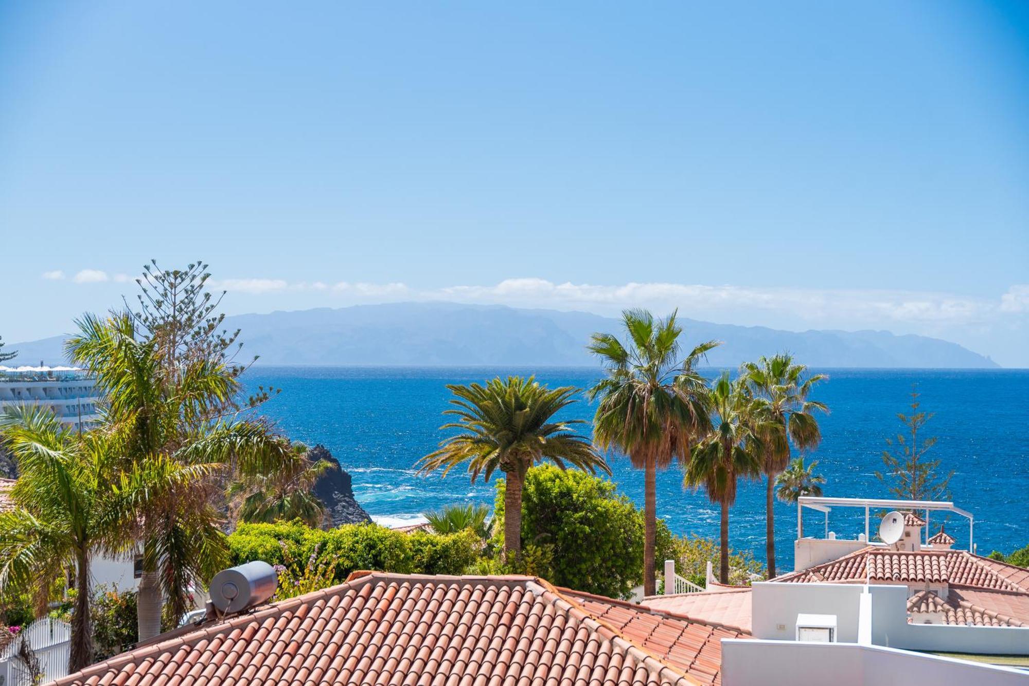 Home With Stunning View By Dream Homes Tenerife Puerto de Santiago  Exterior photo