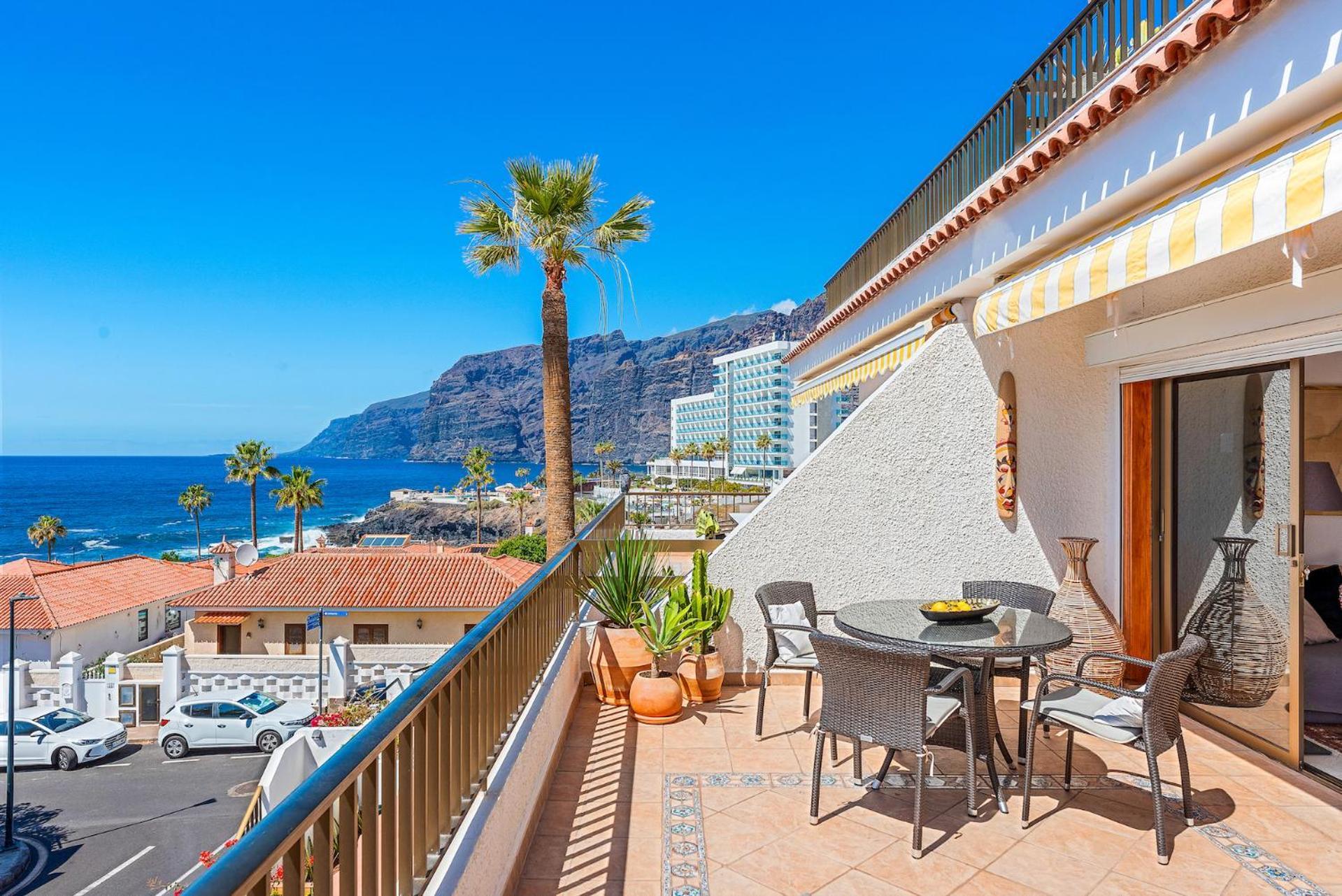 Home With Stunning View By Dream Homes Tenerife Puerto de Santiago  Exterior photo